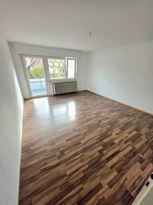 Neckarsulm Zentral - Helle 2-Zimmer Wohnung - *inkl. Einbauküche*