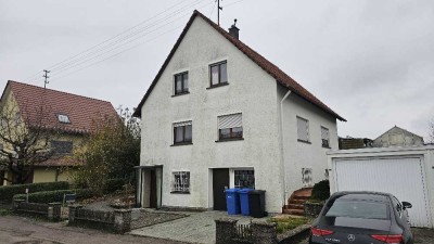 Liebevolles Einfamilienhaus mit weiterem Potential sucht neue Familie