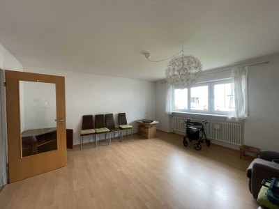 3-Zimmer-EG-Wohnung mit Terrasse und Einbauküche in Seelbach