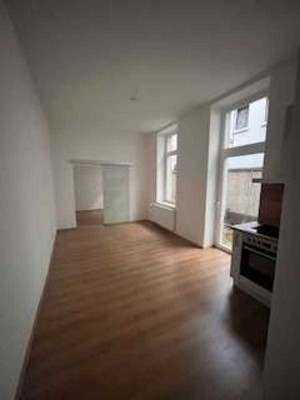 Ruhige aber Zentrale Erdgeschosswohnung mit Terrasse und Garten