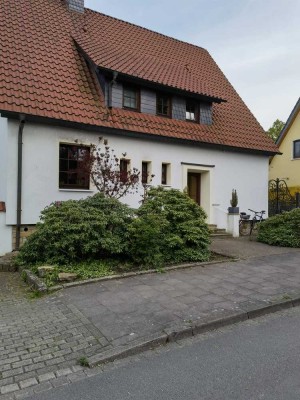 Geräumiges Zweifamilienhaus 8-Zimmer-Haus in Osnabrück Weststadt mit Garten