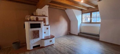 Kleines Reihenhaus 4,5-Zimmer mit Balkon in Bleichheim, Wärmepumpe