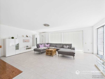 Gepflegtes Einfamilienhaus mit großem Garten, Terrasse & Ausbaupotenzial – Ideal für Familien