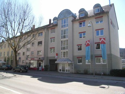 Hübsche Zweizimmer-Dachgeschoss-Wohnung