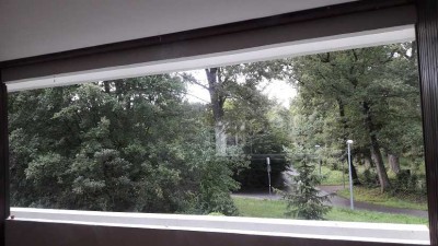 Stuttgart-Sillenbuch (Eichenhain): Großzügige, geschmackvolle 5-Zi.-Wohnung mit EBK (geh. Ausst.)