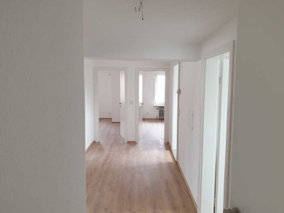 WG für bis zu 4 Pers (4 x 500€ KM) - Erstbezug nach Sanierung