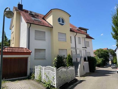 *** Moderne 3,5 Zi.-Wohnung mit EBK in ruhiger Lage ***