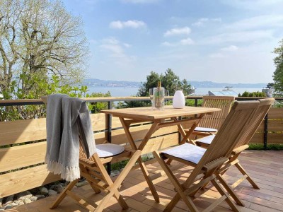 Voll möblierte Traumwohnung mit Balkon und Seeblick