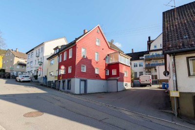 Einfamilienhaus - leerstehend