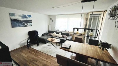 **RESERVIERT** Attraktives Angebot:               
Wohnung mit Stellplatz und Garage