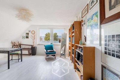 Möblierte 2-Zimmer-Wohnung mit Weitblick