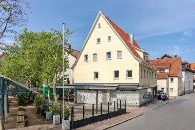 Saniertes Mehrfamilienhaus mit Gewerbeeinheit in Pfullingen