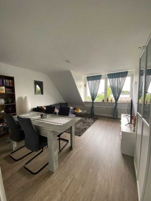 ZENTRAL GELEGENE; SUPER GESCHNITTENE; HELLE WOHNUNG