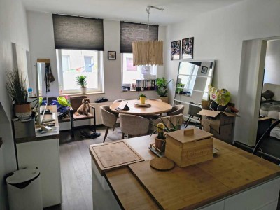 Einfamilienhaus - Klimaanlage, Sauna , Terrasse, Balkon und Garage