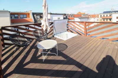 Citynah Wohnen! 2-Zimmer-Whg. und eigener Dachterrasse - voll möbliert!
