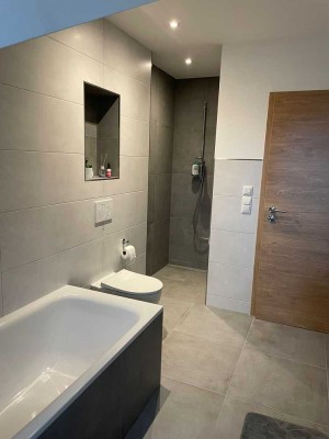 Helle 3-Zimmer Wohnung mit Balkon in Schonstett