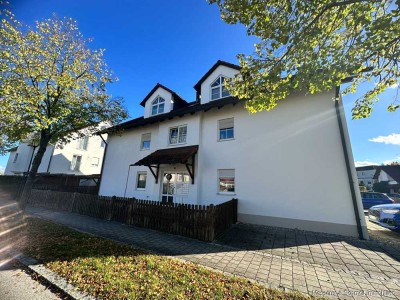 Sonniges, geräumiges Apartment mit Balkon und Stellplatz zur Kapitalanlage oder zur Selbstnutzung.