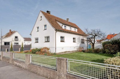 Wohnen in Herbertingen: Gepflegtes Haus mit großem Garten und Garage!