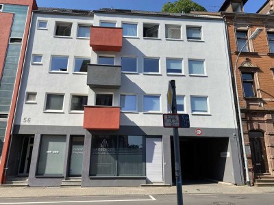 Helle und offene 2-Zimmer-Wohnung im 1. OG in Alt-Saarbrücken