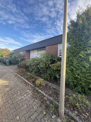 Nahezu freistehender Bungalow mit 4,5 Zimmern in Dortmund-Aplerbeck