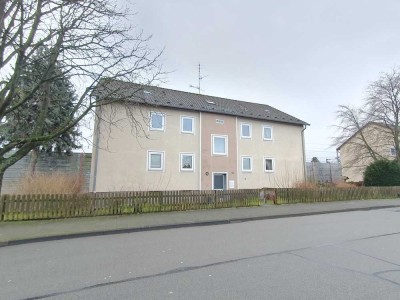 Modernisierte 3-Zimmer-Wohnung mit Tageslichtbad und Balkon