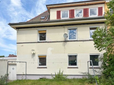 Gestalten Sie Ihre Rendite selbst! Bezugsfreies Mehrfamilienhaus direkt neben dem Röhrensee Bayreuth