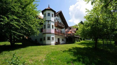 Einzigartiges Anwesen in Alleinlage – Wohnen im Einklang mit der Natur auf 6.500 m² Grundstück