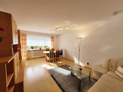 Sonnige Wohnung mit Balkon und Aufzug direkt in FDS