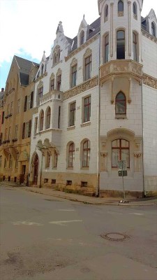 Historisches Mehrfamilienhaus mit Charakter und großem Potenzial im Herzen von Greiz