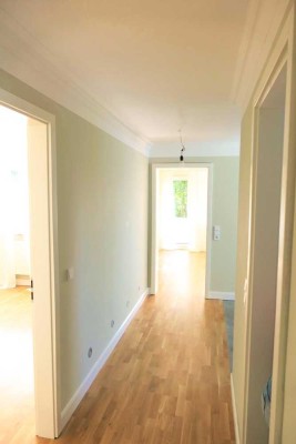 *V Privat* Modern Kersaniert - Fernwärme - 2 Zi Wohnung - ab sofort verfügbar