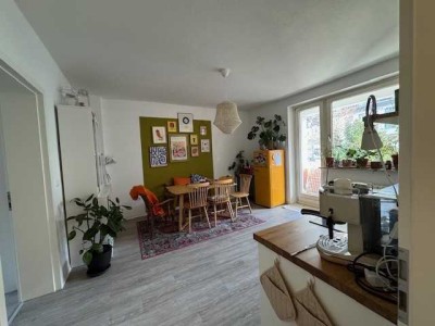 Sanierte 2-Zimmer plus Wohnküche ab 01.02 - Möbelübernahme möglich