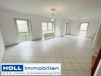 *** Großzügige 3-Raum-Maisonette-Wohnung (EG/UG) mit Balkon *** in Burgwerben / Weißenfels