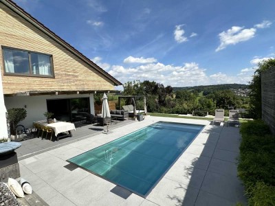 DIPLOM-Immowirt MAIER !! Exklusive-Sonnendurchflutete Villa mit einmaligen Weitblick ins Rottal !!