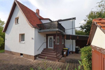 Ihr neues Zuhause in bester Lage – Doppelhaushälfte mit Balkon, Garten und Garage