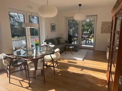 Moderne 3-Zi. Wohnung mit großer Terrasse in Düsseldorf-Stockum