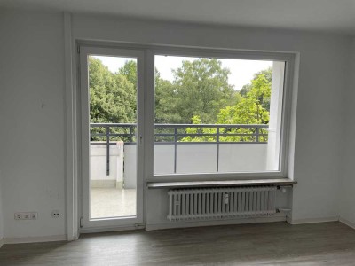 3-Raum-Wohnung mit Einbauküche in Stuttgart