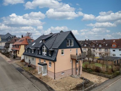 Modernisiertes Zweifamilienhaus – Viel Platz für Familie & Ideen