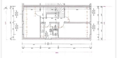 Attraktive, gepflegte 7-Zimmer-Doppelhaushälfte mit geh. Innenausstattung und EBK