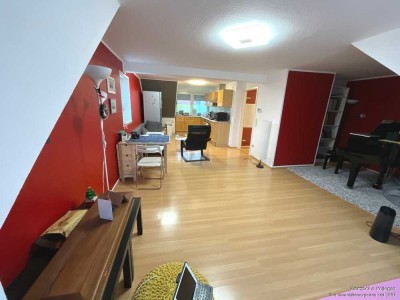 gutes Investment:
zentral und ruhig gelegene 3-Zimmer-Wohnung in Nürnberg, Wöhrd