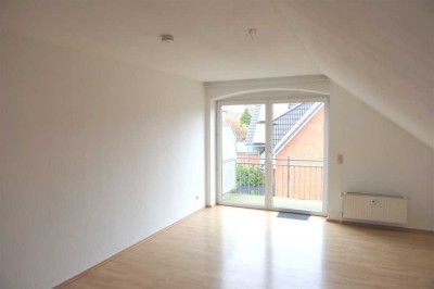 ***GEMÜTLICHE WOHNUNG MIT BALKON IN SEEVETAL EDDELSEN ZU VERMIETEN***