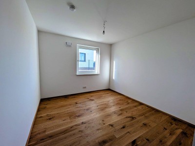 Großzügige 4 Zimmer Erstbezugs-Garten-Wohnung im Ortszentrum von Hallwang!