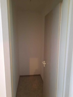 Freundliche und gepflegte 1-Raum-Wohnung mit Balkon in Nabburg