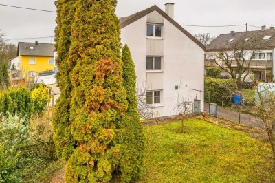 Reiheneckhaus in ruhiger Lage mit schönem Garten