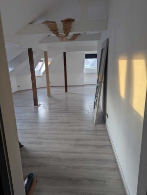 Helle 4,5-Zimmer Dachgeschosswohnung in Bruchsal