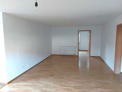 Schöne 2-Zimmer-Wohnung mit Einbauküche mit Induktionsherd in Hechingen