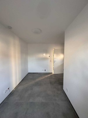 Sanierte 1-Zimmer-Wohnung mit Einbauküche inklusive Strom! Ideal für Studenten oder Aussendienstler