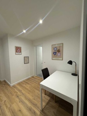 Möbliertes kernsarniertes Luxus Studio