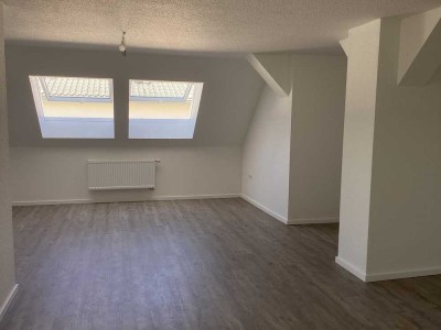 Helle und einzigartige Wohnung sucht Nachmieter