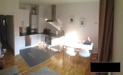 **FURNISHED** Lichtdurchflutete 3 Zimmerwohnung