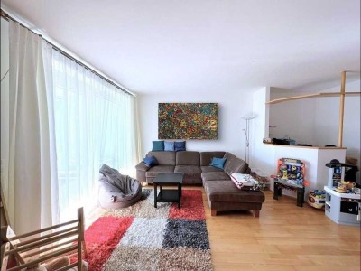 Attraktive 2-Zimmer-Wohnung mit Balkon und Einbauküche in Bremen